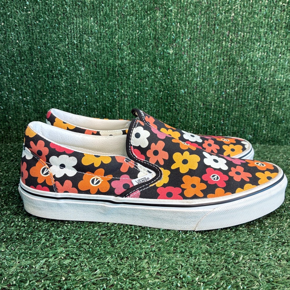 Vans Classic Slip-On Retro Floral Canvas Waffle Sneaker Multi Womens 11 Mens 9.5